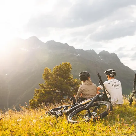 Fruehlingsheim Sölden